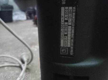 Wiertarka VEB z przystawką do żywopłotu