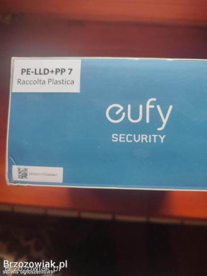 Videodomofon marki Eufy,  nieużywany