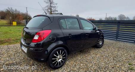 Opel Corsa 1.  2 Benzyna 86KM 2013