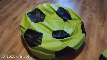 Dwie pufy sago w kształcie piłki