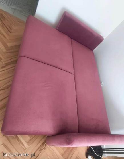 Sofa z funkcją spania.