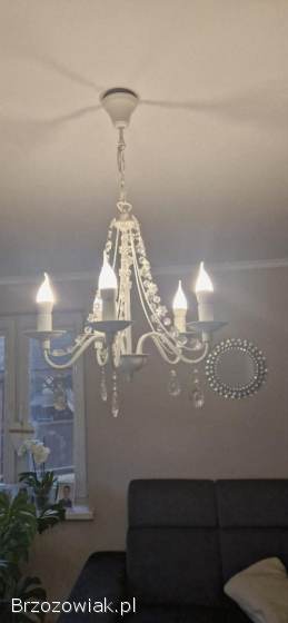 Piękna lampa sufitowa żyrandol glamour świece kryształki