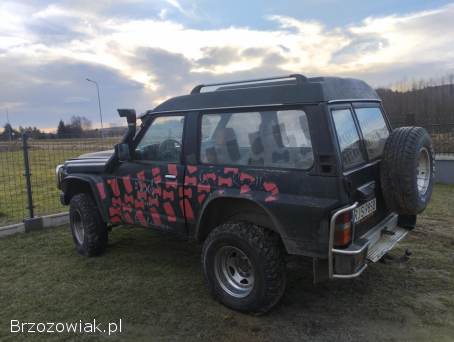 Nissan Patrol Y60  1995