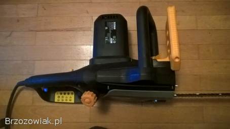 Piła elektryczna Titan 2000 W