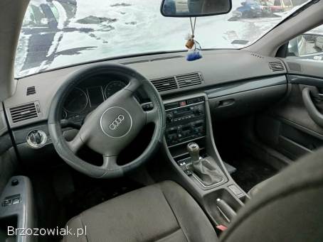Audi A4 2.  0 b+g 00r 2000