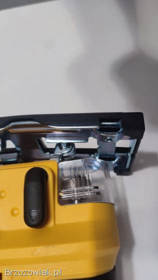 Wielofunkcyjna,  regulowana wyrzynarka akumulatorowa Dewalt 20V,  bezszczotkowa,