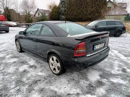 Opel Astra 2.  2 01r 2001