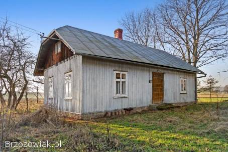 Drewniany dom w Grabownicy Starzeńskiej