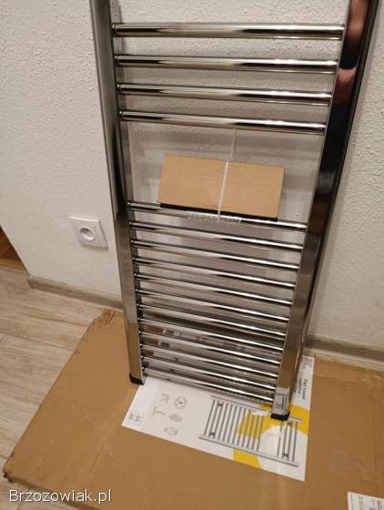 Grzejnik łazienkowy 800×400mm