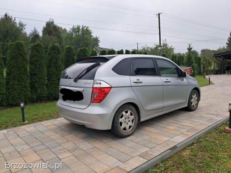 Honda FR-V Minivan 2005