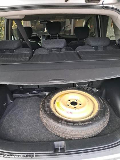 Honda FR-V Minivan 2005