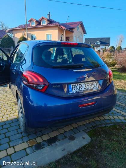 Peugeot 208 2015
