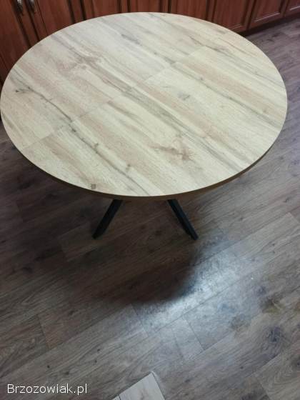 Stół rozkładany plus krzesła