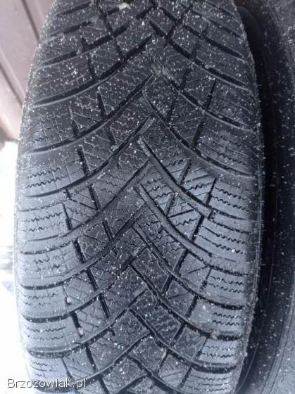 Hankook 215/70/16