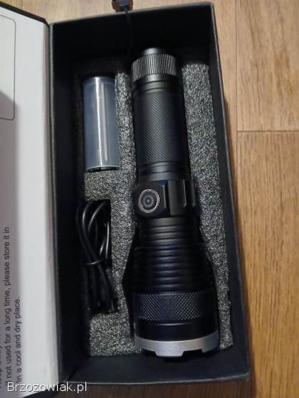 Latarka Led z Magnesemi Usb