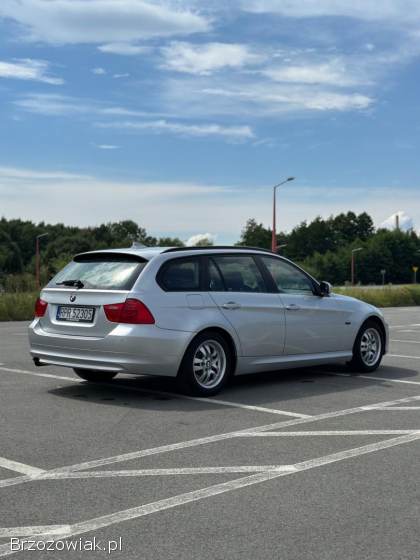 BMW Seria 3 E91 2011