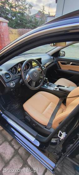 Mercedes-Benz Klasa C W204 kombi 2011
