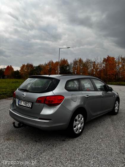 Opel Astra J 2014