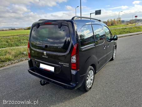 Peugeot Partner Lift Led Hak 2012