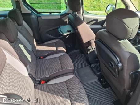 Peugeot Partner Lift Led Hak 2012