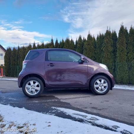 Toyota iQ 87tyś km/Klima/2 2011