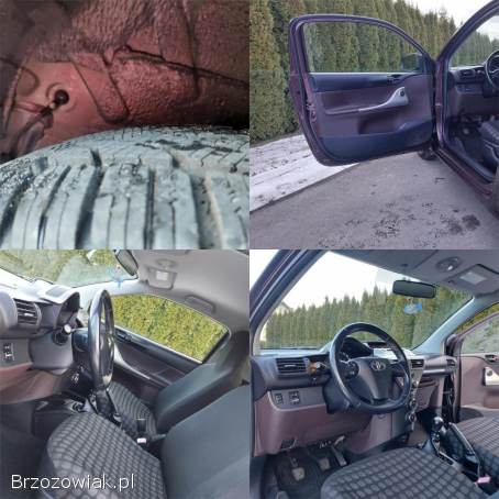 Toyota iQ 87tyś km/Klima/2 2011