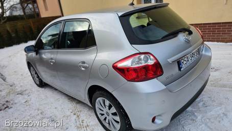 Toyota Auris 2.  0D4D 126KM 2011