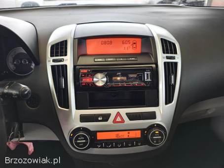 Kia Cee'd 1.  6Benzynka!   2007