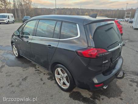 Opel Zafira 2016