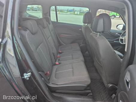 Opel Zafira 2016