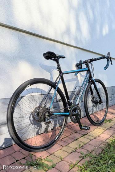 Rower szosowy Author Aura XR