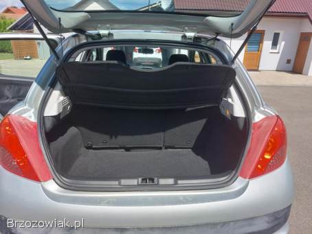 Peugeot 207 1.  4 2007