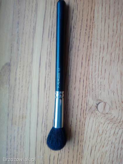 Pędzel MAC 109 – do konturowania!