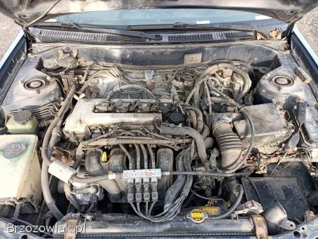 Toyota Corolla 1.  4 b+g 01r 2001