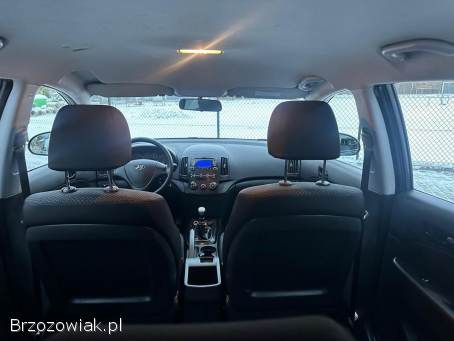 Hyundai i30 CW 1,  4 16V  2009