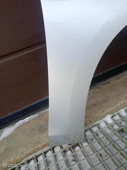 Prawy błotnik astra j