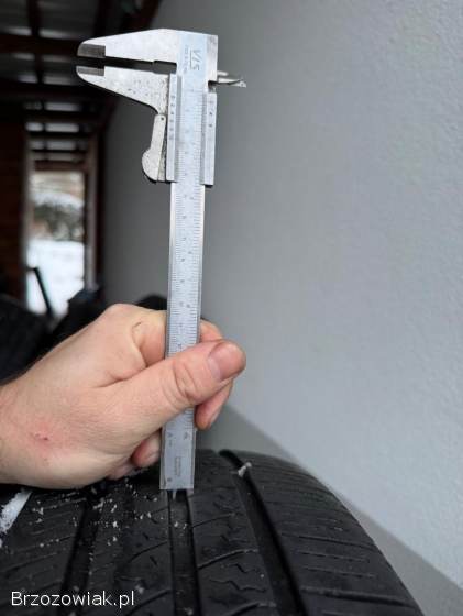 Opony Pirelli 225 50 18 całoroczne