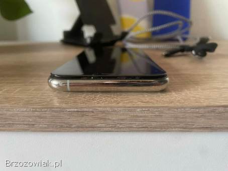 IPhone 11 Pro 256gb 72 Stan dobry Ekran lekko odstaje