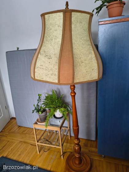 Lampa stojąca