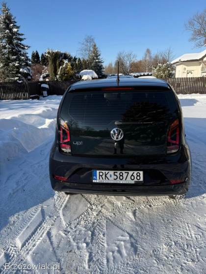 Volkswagen up! 2018
