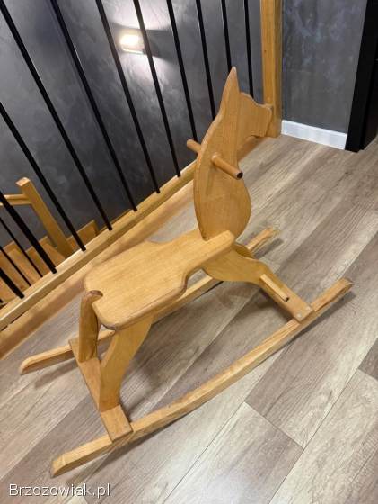 Koń na biegunach Drewniany