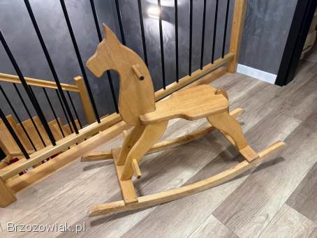 Koń na biegunach Drewniany