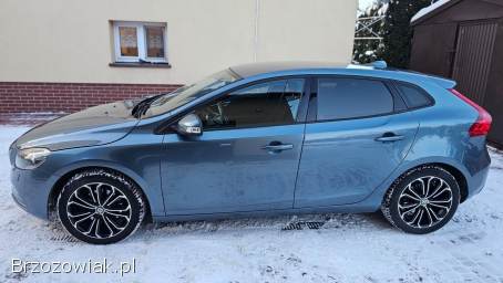 Volvo V40 1,  6T 150KM 2012