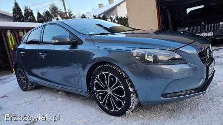 Volvo V40 1,  6T 150KM 2012