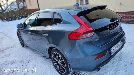Volvo V40 1,  6T 150KM 2012