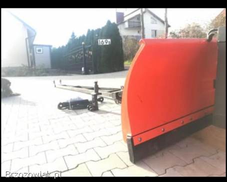 Pług do śniegu.  Ursus C-360 C-360 3p