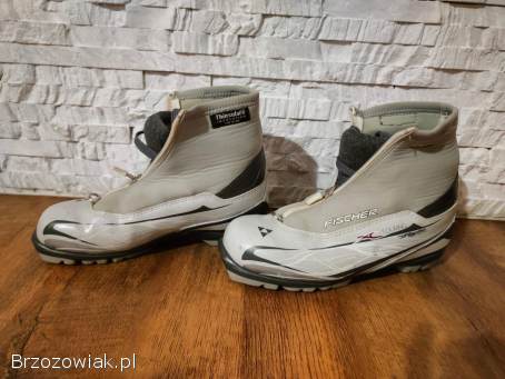 Buty do narciarstwa buegiwego