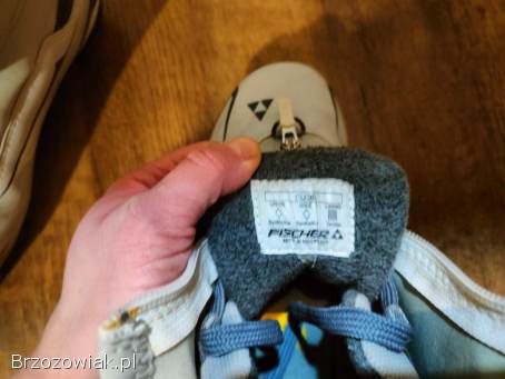 Buty do narciarstwa buegiwego