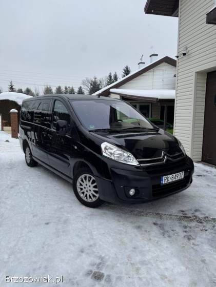 Wynajem Citroën Jumpy Combi 9-osobowy