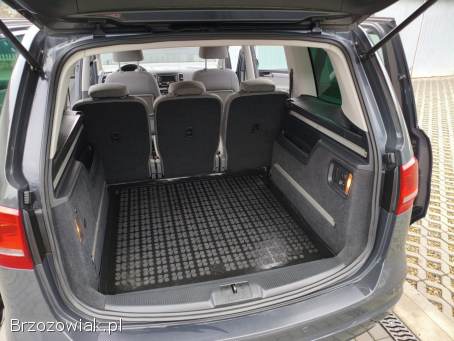 Volkswagen Sharan 2.  0 TDI 2011